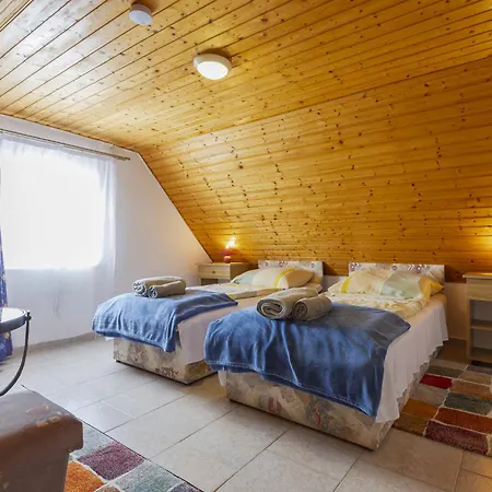 Holiday home Annemarie By Interhome Balatonalmadi